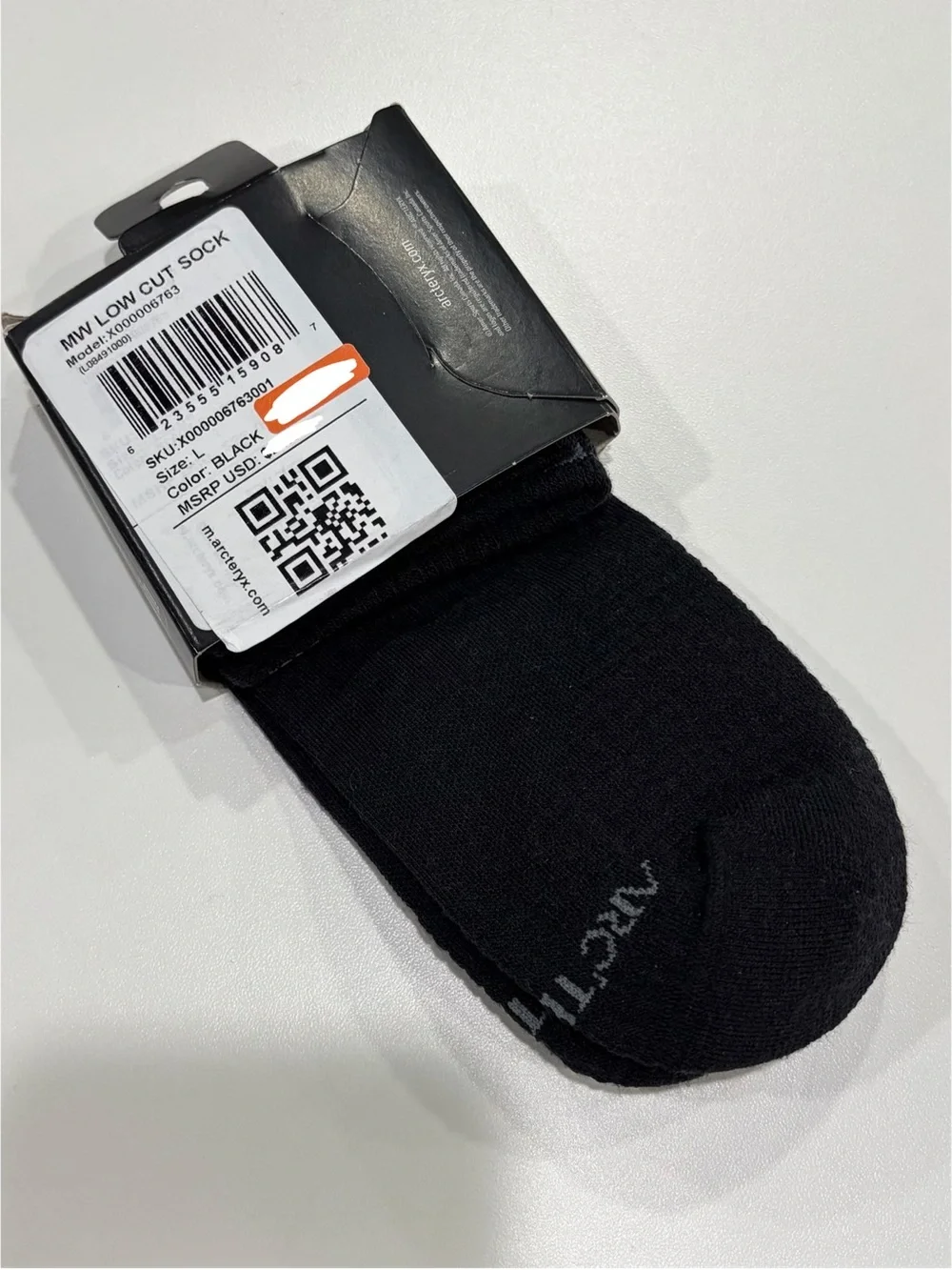 Arc’teryx Men's Large Synthetic Low Cut Sock Black NWT Cushioned Breathable